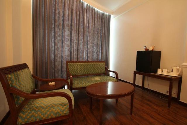 Hotel Crystal Palace Meerut Zewnętrze zdjęcie