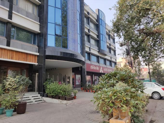 Hotel Crystal Palace Meerut Zewnętrze zdjęcie
